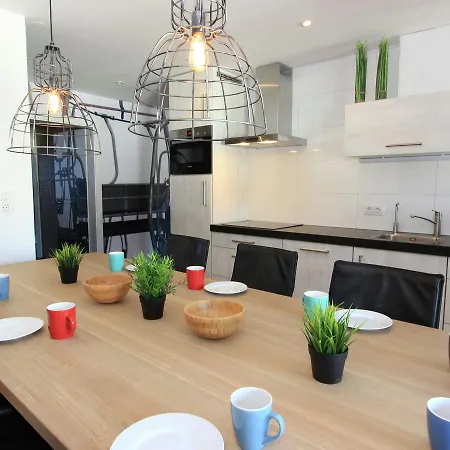 Appartementhaus Austria 4 Apartamento *