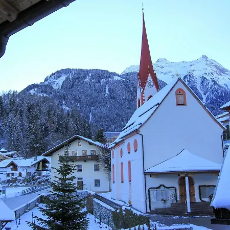 Apartamento Appartementhaus Austria 4 *
