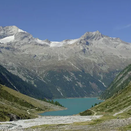 Apartamento Appartementhaus Austria 4